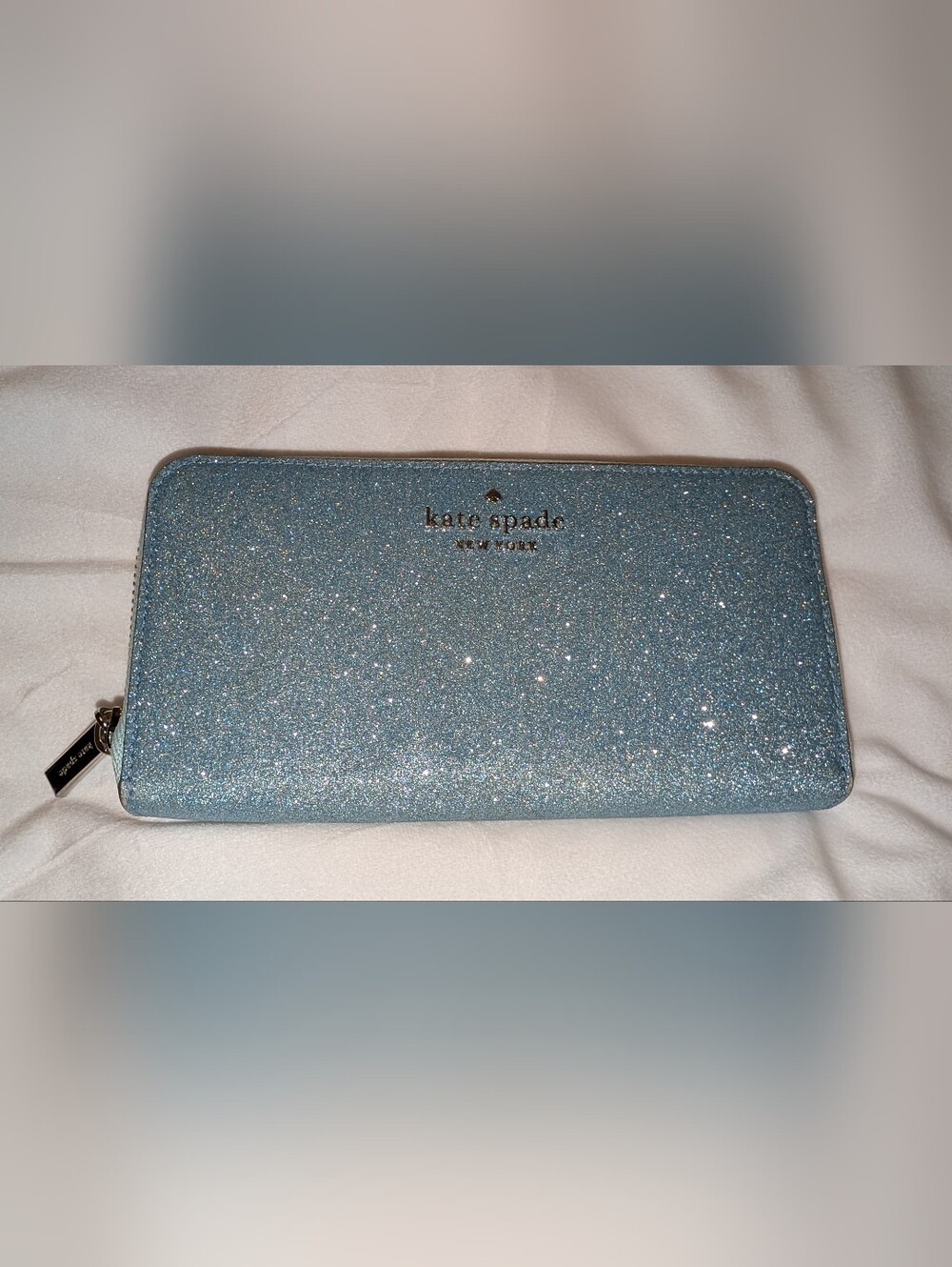 Kate Spade New York Tinsel Boxed Large Continental Wallet Frosty Sky Blue VGUC